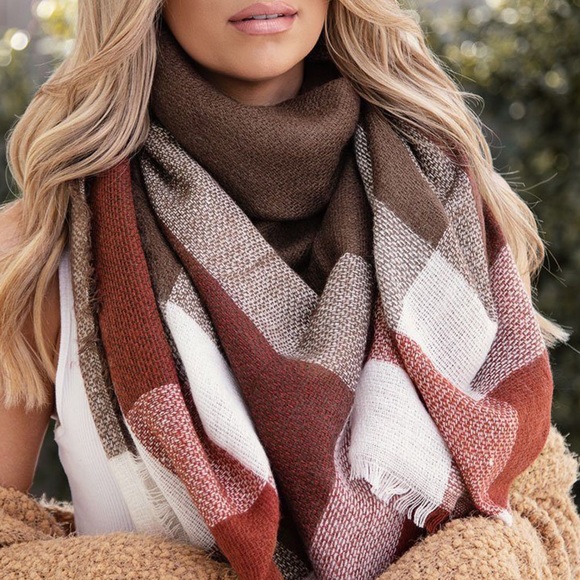 Lavender House Accessories - Plaid Blanket Scarf